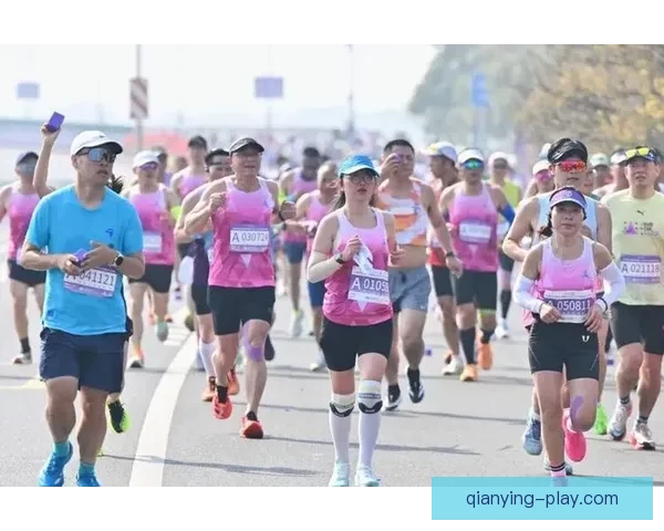 春日畅跑激情绽放 太湖9号公路赛与长兴马拉松热力开跑