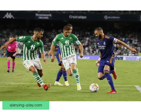 精准解析足球比赛胜负走向，助你轻松掌握比分竞猜秘诀